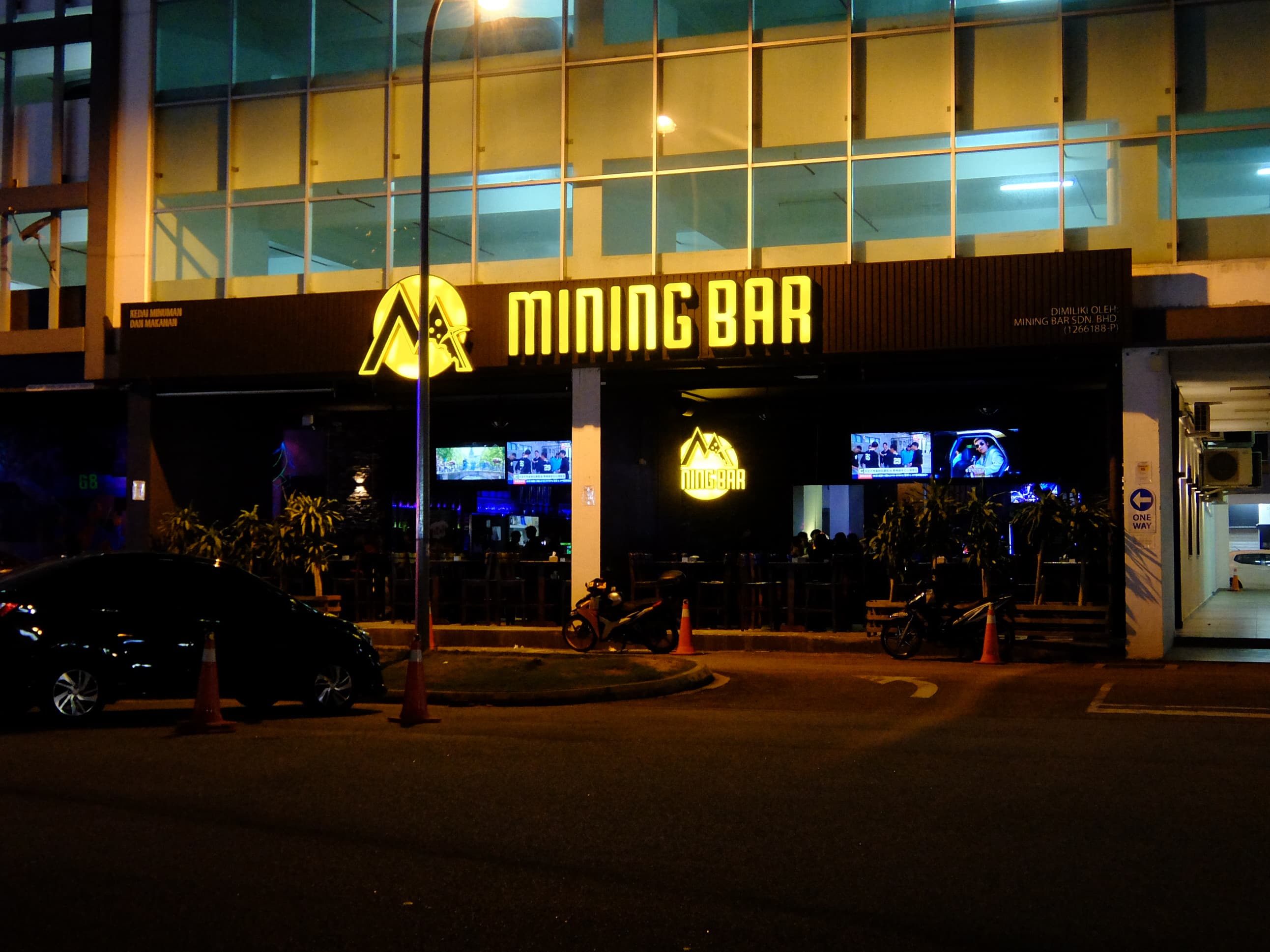 新山酒吧地圖｜從深夜小酌到美式餐酒館，8家特色店家完整攻略